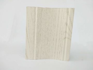 Peso ligero de madera de Resisitant del álcali del perfil de la ventana de aluminio del grano