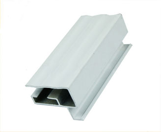 los perfiles de aluminio de capa del polvo blanco de los 5.95m para la decoración ISO 9001 aprobaron